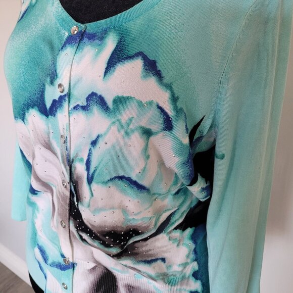 White House Black Market Women's Aqua Floral Embellished Button Up Cardigan (XL) - Picture 7 of 10